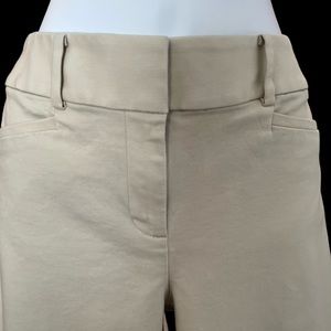 Loft The Curvy Riviera Crop Stretch Pant in Khaki, size 2. 9” rise.
